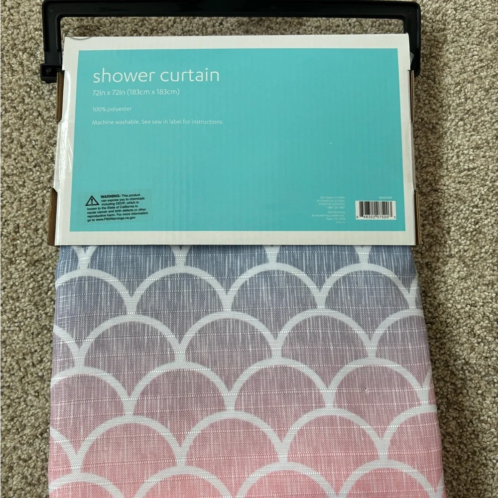 Chic Scallop Shower Curtain